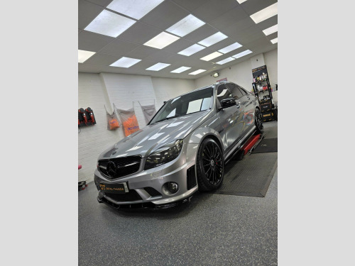 Mercedes-Benz C-Class  6.3 C63 V8 AMG