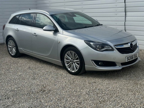 Vauxhall Insignia  1.6 SRI NAV VX-LINE CDTI S/S 5d 134 BHP Gold Warra