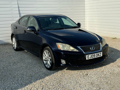 Lexus IS  2.2 220TD SE-L Saloon 4dr Diesel Manual (148 g/km,
