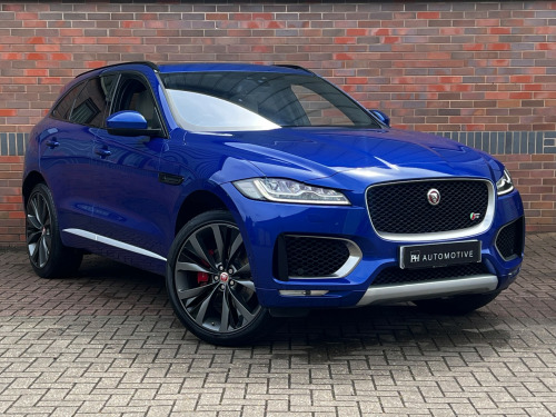 Jaguar F-PACE  3.0 D300 V6 First Edition SUV 5dr Diesel Auto AWD Euro 6 (s/s) (300 ps)