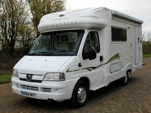 Peugeot Stargazer  HDI 330 LX MWB C/C