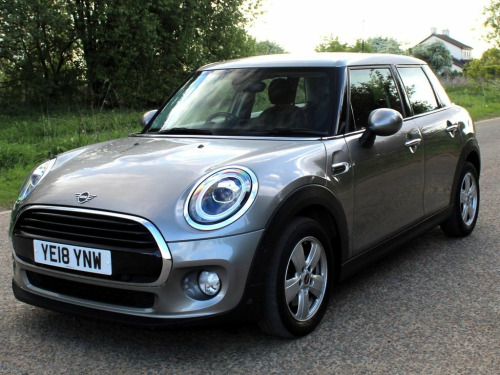 MINI Hatch  1.5 Cooper D Hatchback 5dr Diesel Manual Euro 6 (s