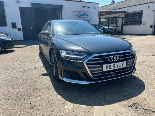 Audi A8  TDI QUATTRO S LINE