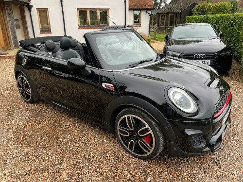 MINI Convertible  2.0 John Cooper Works Steptronic Euro 6 (s/s) 2dr