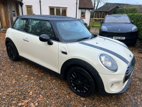 MINI Hatch  1.5 Cooper Euro 6 (s/s) 3dr