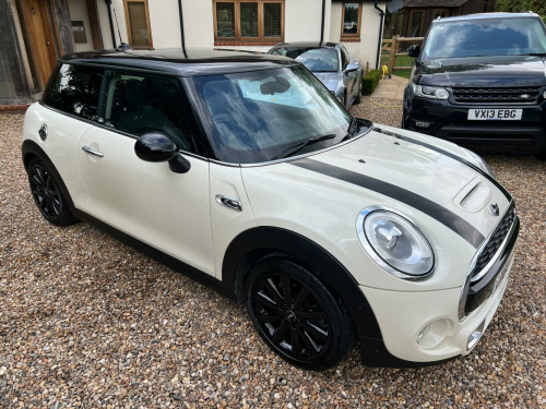 MINI Hatch  2.0 Cooper S Auto Euro 6 (s/s) 3dr