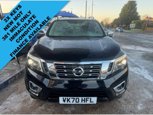 Nissan Navara  2.3 dCi Tekna Pickup Double Cab 4dr Diesel Manual 