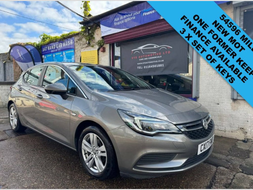 Vauxhall Astra  1.6 CDTi ecoFLEX Design Hatchback 5dr Diesel Manua