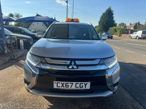 Mitsubishi Outlander  2.2 DI-D SUV 5dr Diesel Manual 4WD Euro 6 (s/s) (1