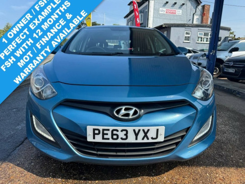 Hyundai i30  1.6 CRDi Blue Drive Classic Hatchback 5dr Diesel M