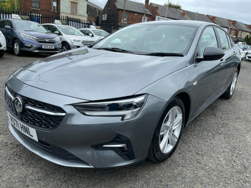 Vauxhall Insignia  SE NAV 5-Door