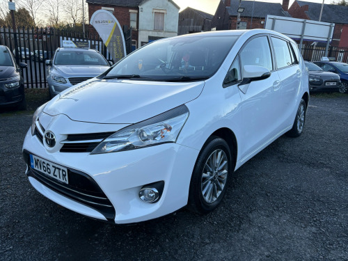 Toyota Verso  1.6 V-Matic Icon MPV 5dr Petrol Manual Euro 6 (7 Seat) (132 ps) 