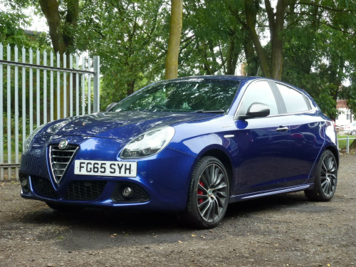 Alfa Romeo Giulietta  2.0 JTDM-2 QV Line 5dr