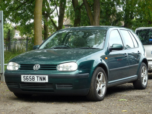 Volkswagen Golf  1.4 S 5dr