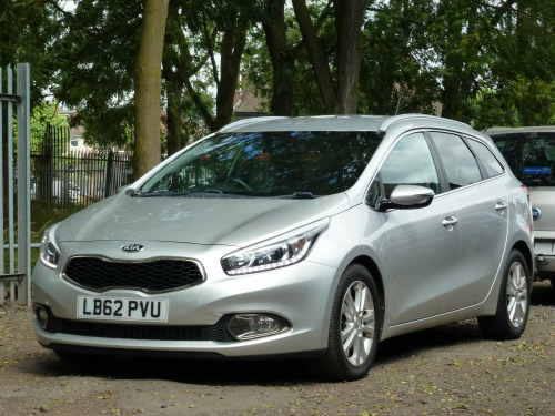 Kia ceed  1.6 CRDi 3 5dr