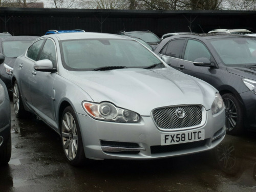 Jaguar XF  3.0 V6 Luxury Saloon 4dr Petrol Auto Euro 4 (238 ps) 