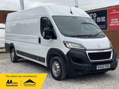 Peugeot Boxer  2.2 BlueHDi 435 Professional L4 H2 Euro 6 (s/s) 5dr