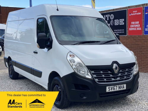 Renault Master  2.3 dCi 35 Business FWD MWB Medium Roof Euro 6 5dr