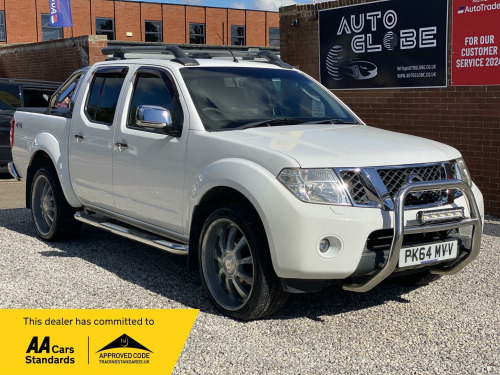Nissan Navara  2.5 dCi Tekna 4WD Euro 5 4dr 