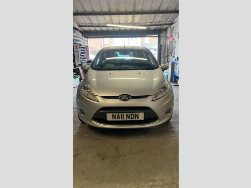 Ford Fiesta  1.4 Titanium