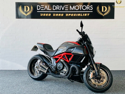 Ducati DIAVEL  Carbon ABS