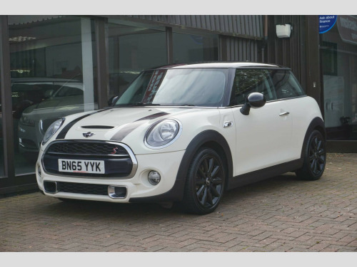 MINI Hatch  2.0 Cooper S Euro 6 (s/s) 3dr