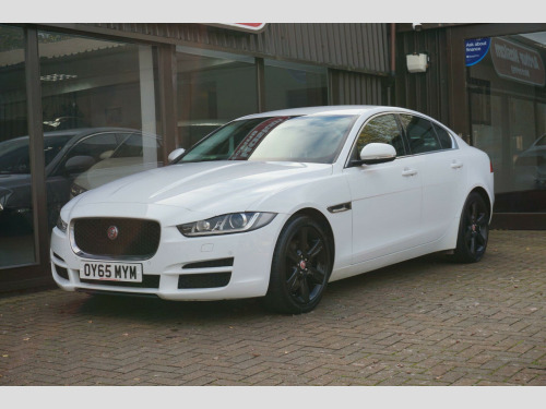 Jaguar XE  2.0d Portfolio Auto Euro 6 (s/s) 4dr