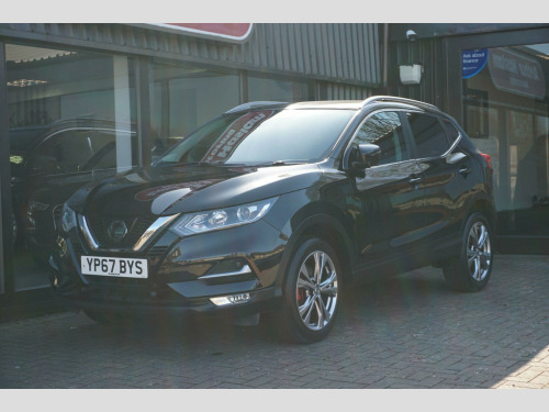Nissan Qashqai  1.5 dCi N-Connecta Euro 6 (s/s) 5dr