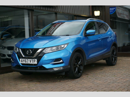 Nissan Qashqai  1.2 DIG-T N-Connecta XTRON Euro 6 (s/s) 5dr