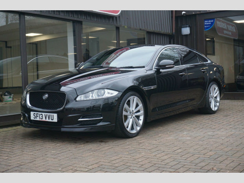 Jaguar XJ  3.0d V6 Portfolio Auto Euro 5 (s/s) 4dr 