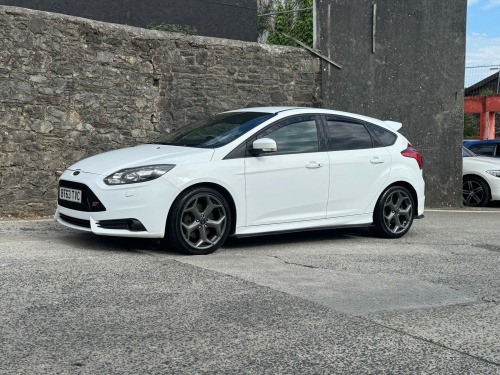 Ford Focus  2.0T EcoBoost ST-3 Hatchback 5dr Petrol Manual Euro 5 (s/s) (250 ps)