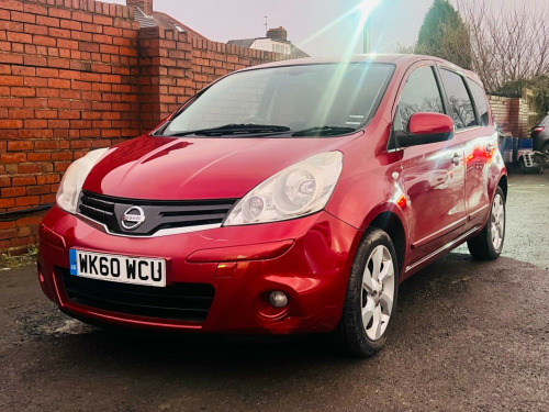 Nissan Note  1.6 16V Tekna Euro 5 5dr