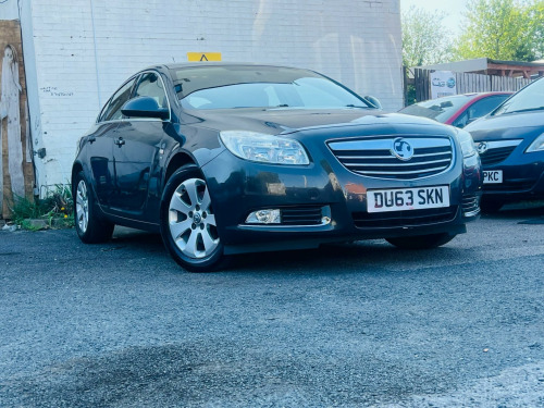 Vauxhall Insignia  2.0 CDTi SRi Auto Euro 5 5dr