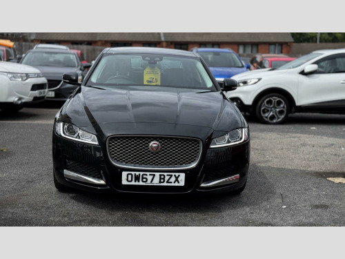 Jaguar XF  2.0d Portfolio Auto AWD Euro 6 (s/s) 4dr
