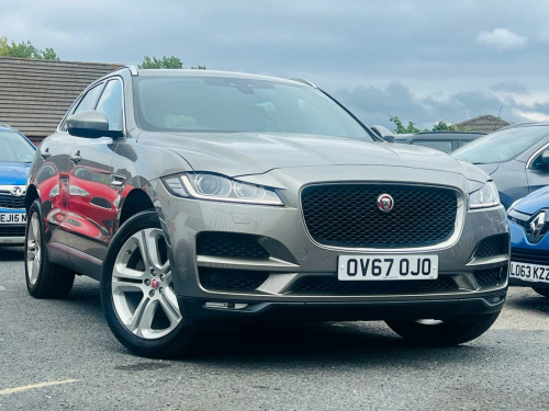 Jaguar F-PACE  2.0 D240 Portfolio Auto AWD Euro 6 (s/s) 5dr