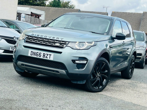 Land Rover Discovery Sport  2.0 TD4 HSE Black Auto 4WD Euro 6 (s/s) 5dr