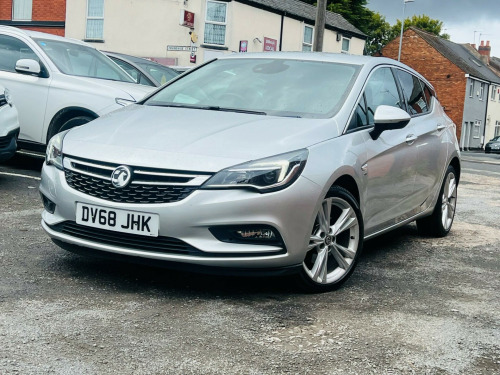 Vauxhall Astra  1.6 CDTi BlueInjection SRi Nav Auto Euro 6 (s/s) 5dr