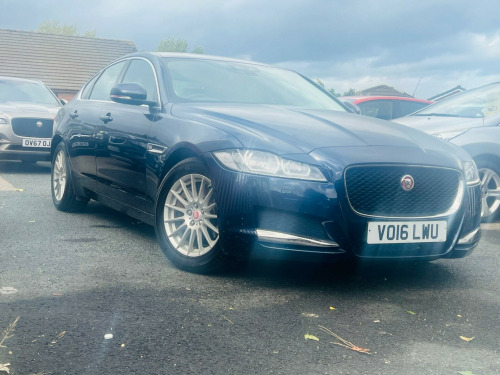 Jaguar XF  2.0d Prestige Auto Euro 6 (s/s) 4dr