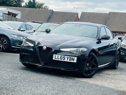 Alfa Romeo Giulia  2.0T Nero Edizione Auto Euro 6 (s/s) 4dr