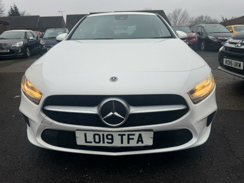 Mercedes-Benz A-Class A180 1.3 A180 SE 7G-DCT Euro 6 (s/s) 5dr 