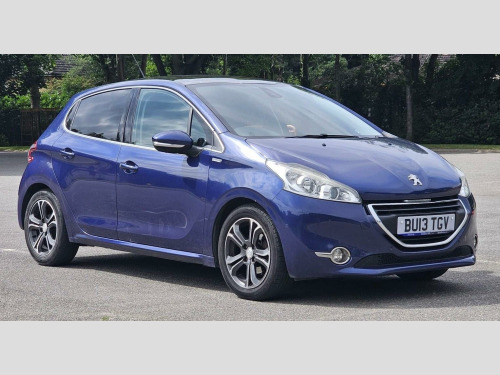 Peugeot 208  1.2 VTi Intuitive Euro 5 5dr