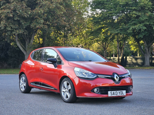 Renault Clio  1.2 16V Dynamique MediaNav Euro 5 5dr