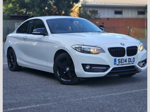 BMW 2 Series  2.0 220d Sport Euro 6 (s/s) 2dr
