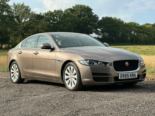 Jaguar XE  2.0d Portfolio Auto Euro 6 (s/s) 4dr