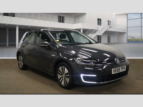 Volkswagen Golf  35.8kWh e-Golf Auto 5dr