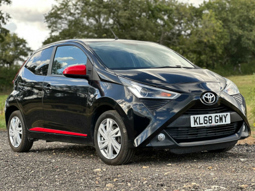 Toyota AYGO  1.0 VVT-i x-trend Funroof x-shift Euro 6 5dr