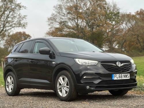 Vauxhall Grandland X  1.2 Turbo SE Auto Euro 6 (s/s) 5dr