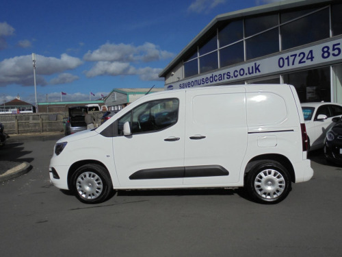 Vauxhall Combo  2300 1.5 Turbo D 100ps H1 Sportive Van