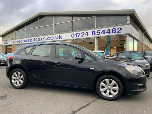 Vauxhall Astra  1.6 CDTi 16V ecoFLEX Design 5dr