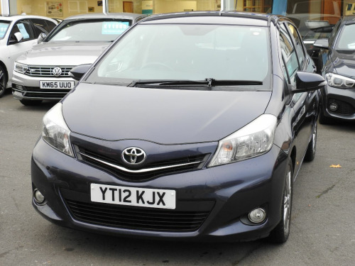 Toyota Yaris  1.33 VVT-i SR 5dr